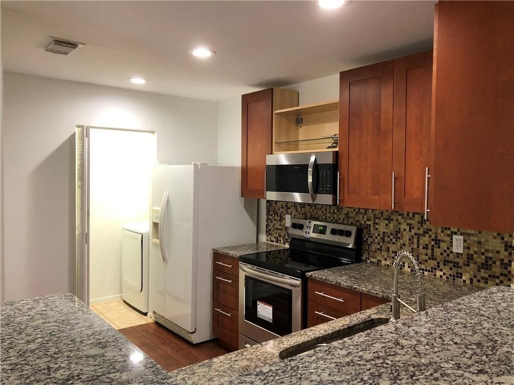 11277 W ATLANTIC Boulevard 206, Coral Springs, FL 33071