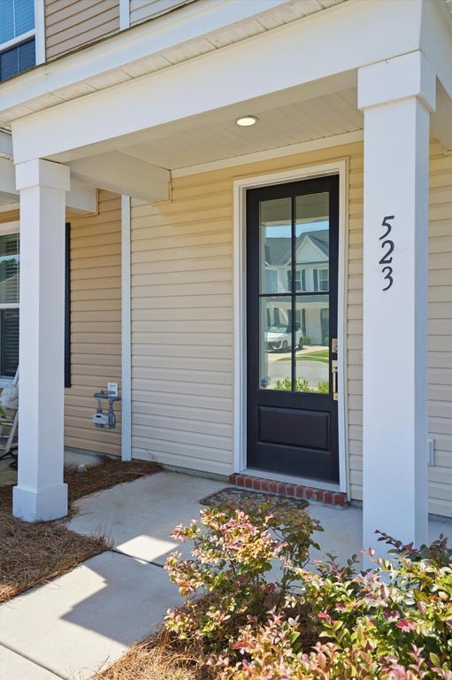 523 Green Fern Drive, Summerville, SC 29483