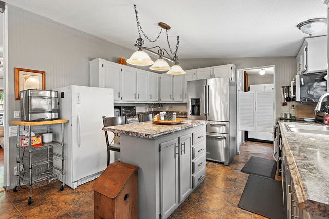 1333 Roberts Rd, Goodlettsville, TN 37072