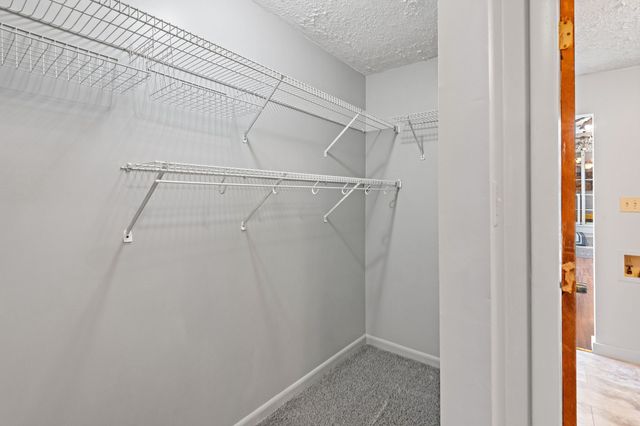 1333 Roberts Rd, Goodlettsville, TN 37072