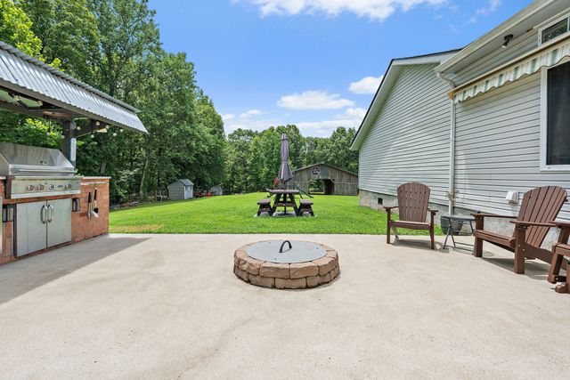 1333 Roberts Rd, Goodlettsville, TN 37072