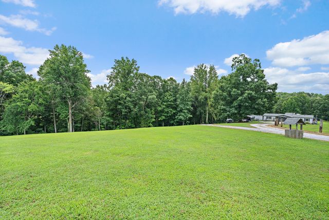 1333 Roberts Rd, Goodlettsville, TN 37072