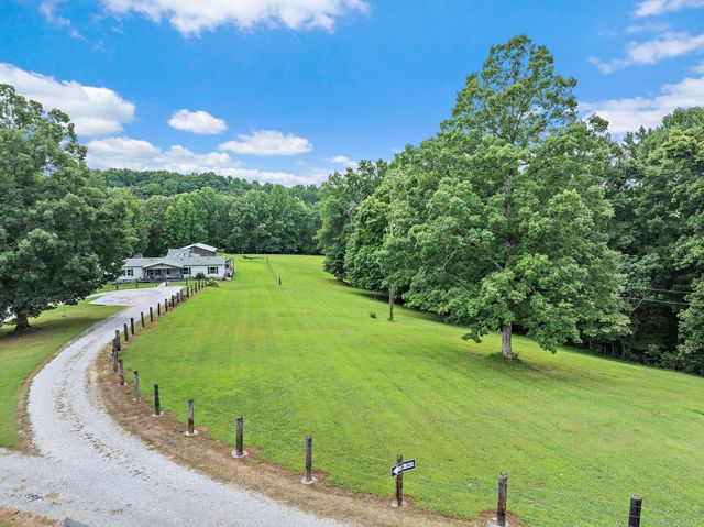 1333 Roberts Rd, Goodlettsville, TN 37072