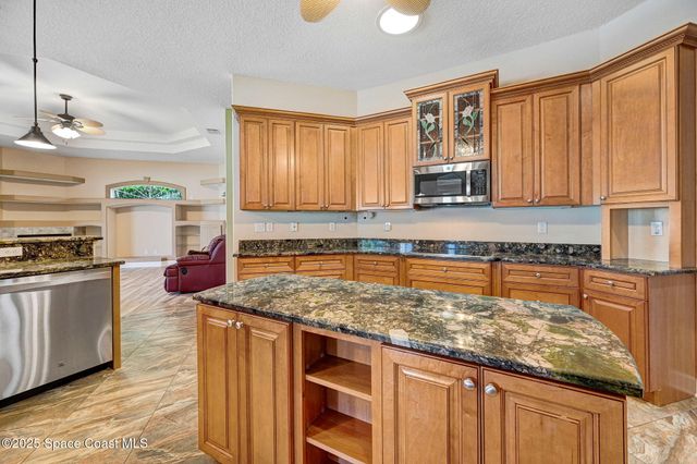 2604 Canary Isles Drive, Melbourne, FL 32901
