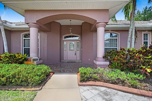 2604 Canary Isles Drive, Melbourne, FL 32901