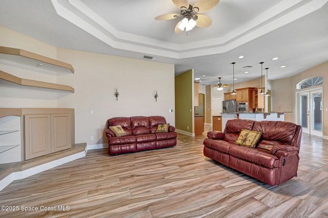2604 Canary Isles Drive, Melbourne, FL 32901