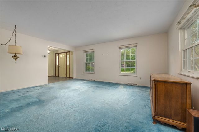 22870 Laramie Drive, Rocky River, OH 44116