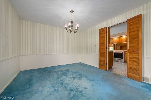 22870 Laramie Drive, Rocky River, OH 44116