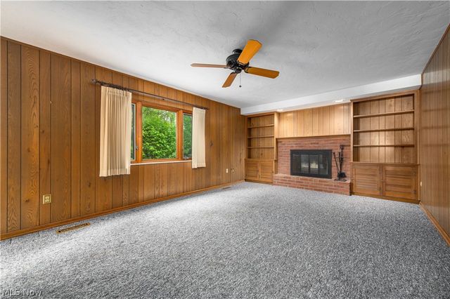 22870 Laramie Drive, Rocky River, OH 44116