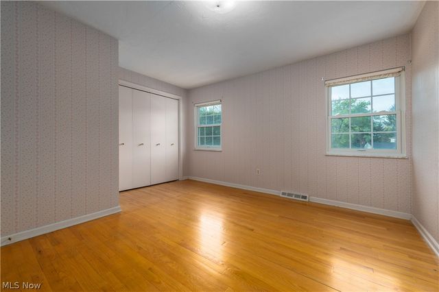 22870 Laramie Drive, Rocky River, OH 44116