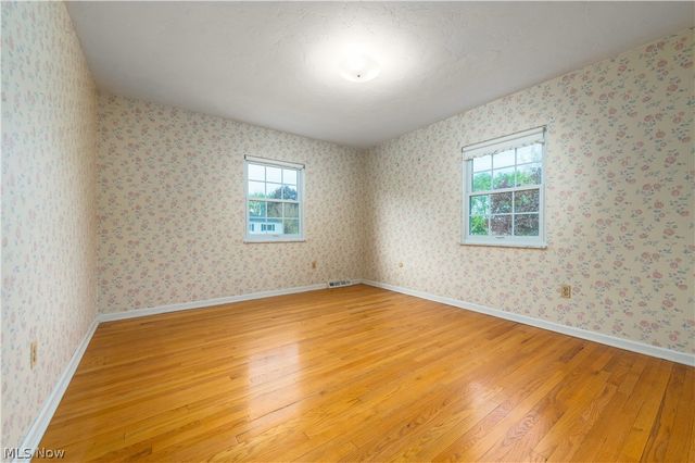 22870 Laramie Drive, Rocky River, OH 44116