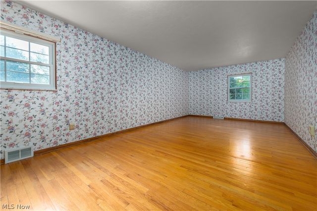 22870 Laramie Drive, Rocky River, OH 44116