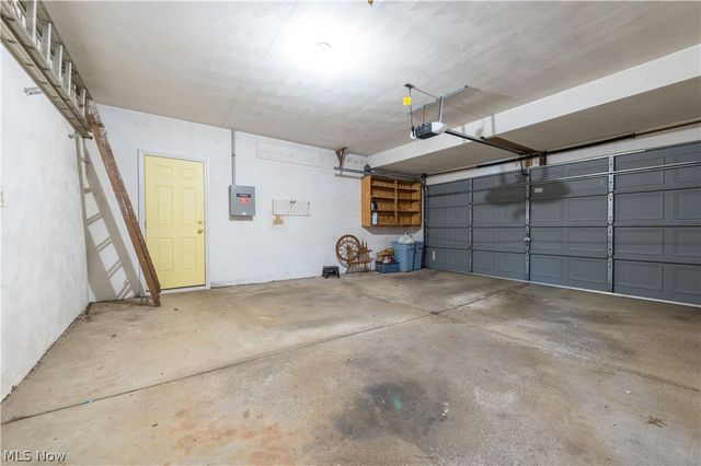 22870 Laramie Drive, Rocky River, OH 44116