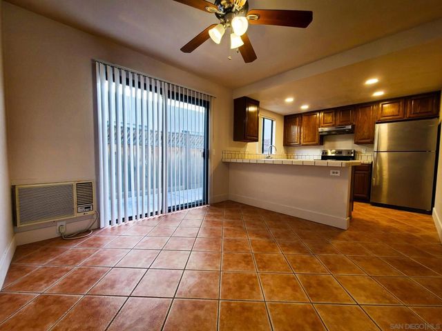 4166 Monroe Avenue, San Diego, CA 92116