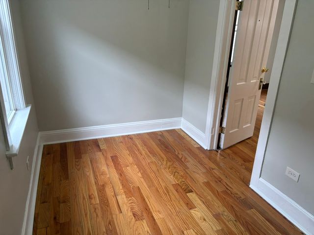 2146 W 22nd Place 2, Chicago, IL 60608