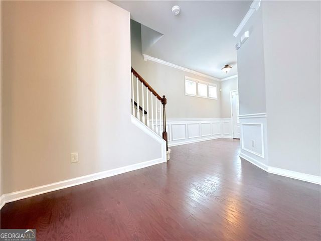 1044 Haley Woods Lane, Lawrenceville, GA 30043