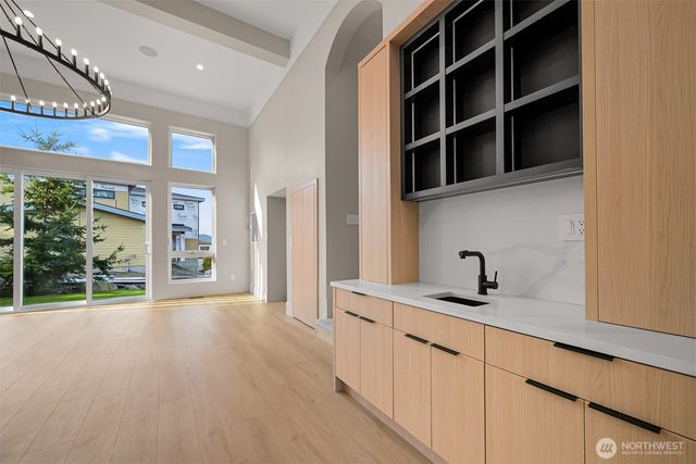 3951 Rock Ridge Pkwy, Anacortes, WA 98221