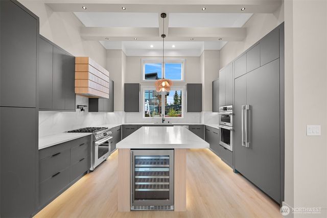 3951 Rock Ridge Pkwy, Anacortes, WA 98221