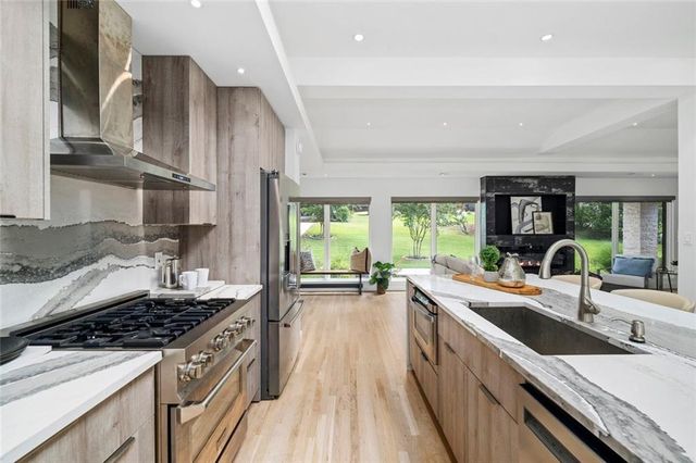 154 Cromwell Road NE, Sandy Springs, GA 30328