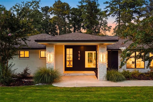 154 Cromwell Road NE, Sandy Springs, GA 30328