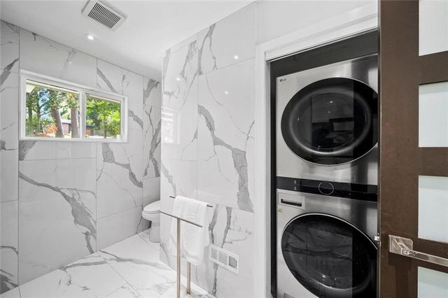 154 Cromwell Road NE, Sandy Springs, GA 30328