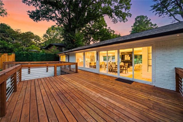 154 Cromwell Road NE, Sandy Springs, GA 30328