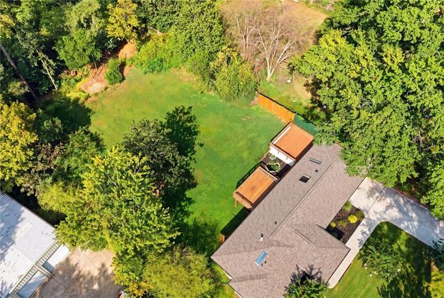 154 Cromwell Road NE, Sandy Springs, GA 30328