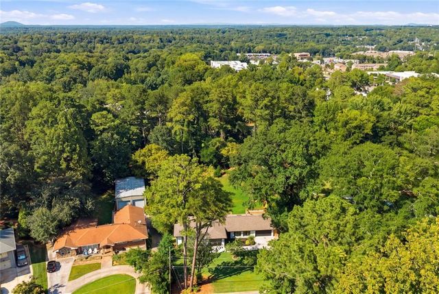 154 Cromwell Road NE, Sandy Springs, GA 30328