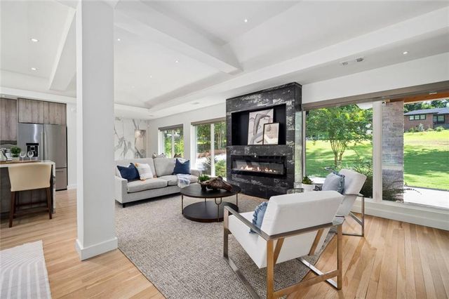 154 Cromwell Road NE, Sandy Springs, GA 30328