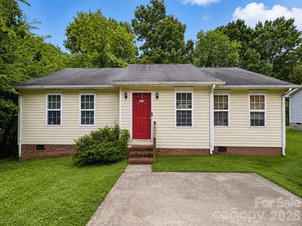 910 2nd Street, Spencer, NC 28159