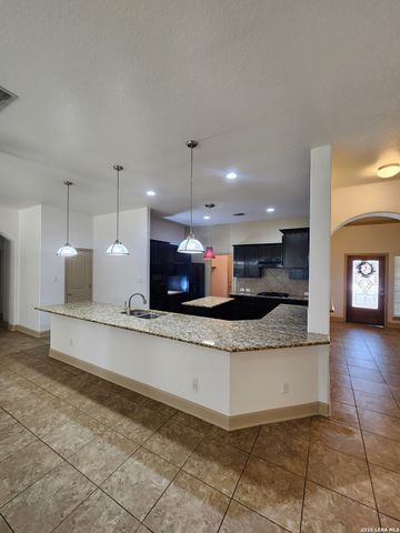 9511 Lesters Way, San Antonio, TX 78254