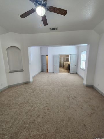 9511 Lesters Way, San Antonio, TX 78254