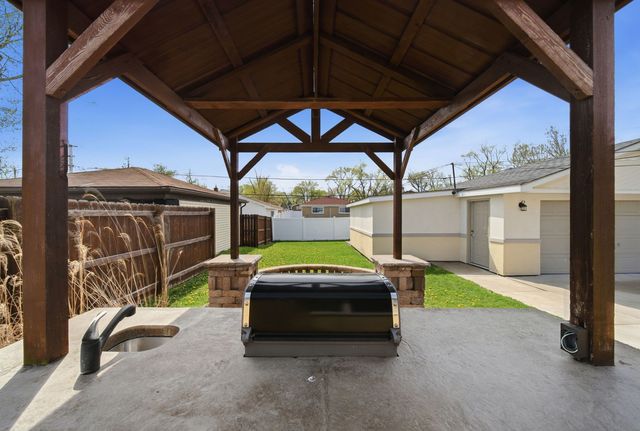 3813 153rd Street, Midlothian, IL 60445