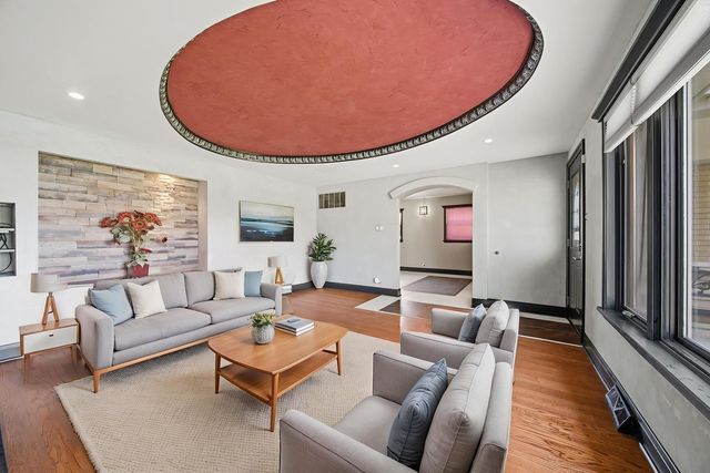 3813 153rd Street, Midlothian, IL 60445