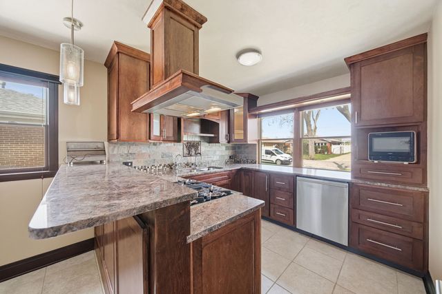 3813 153rd Street, Midlothian, IL 60445