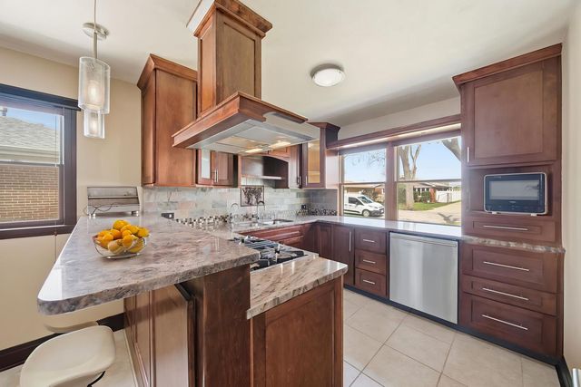 3813 153rd Street, Midlothian, IL 60445