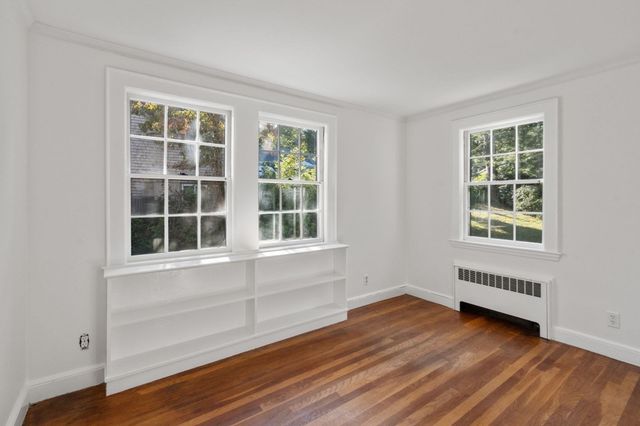 32 Mount Ida Rd, Weymouth, MA 02189