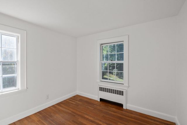 32 Mount Ida Rd, Weymouth, MA 02189