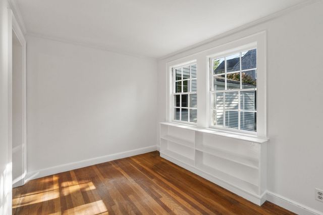 32 Mount Ida Rd, Weymouth, MA 02189