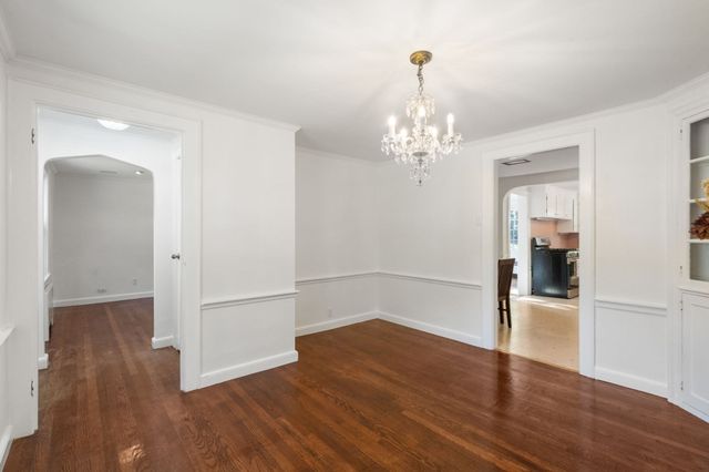 32 Mount Ida Rd, Weymouth, MA 02189