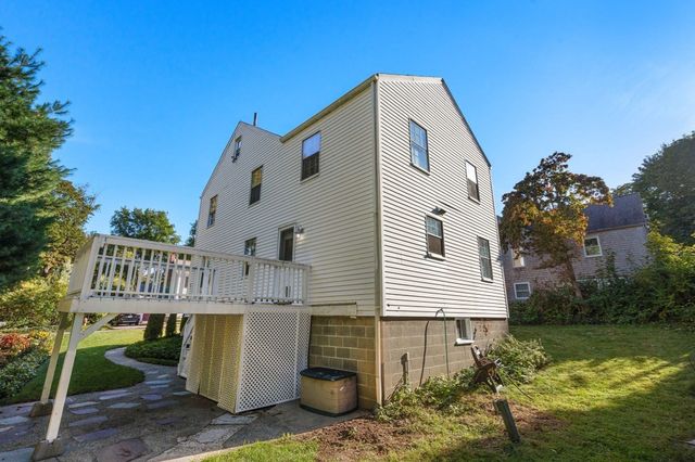 32 Mount Ida Rd, Weymouth, MA 02189