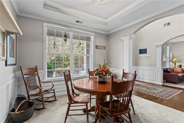 825 Flagstone Way, Acworth, GA 30101