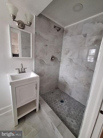 7910 SUBET RD, Baltimore, MD 21244