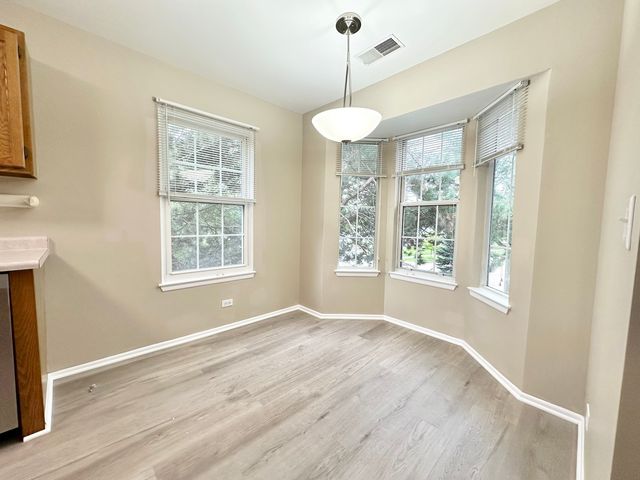 1202 Clearview Court, Buffalo Grove, IL 60089
