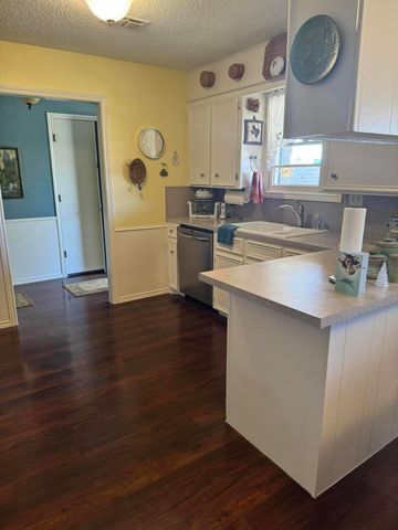 7005 S Orlando Avenue, Lubbock, TX 79413