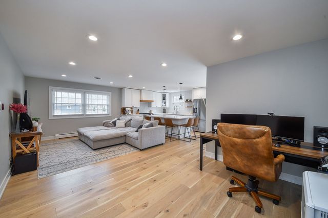 3N556 Woodland Avenue, West Chicago, IL 60185