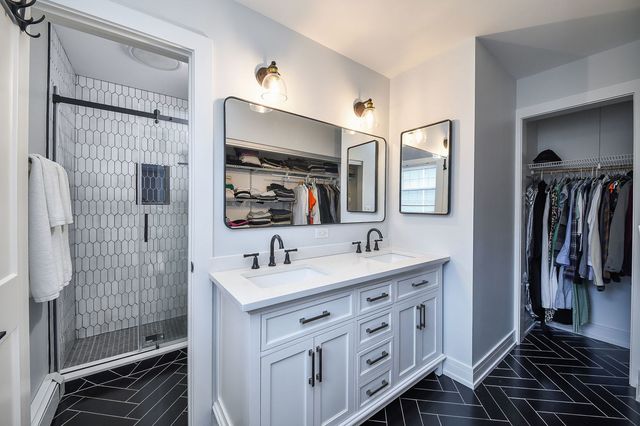 3N556 Woodland Avenue, West Chicago, IL 60185