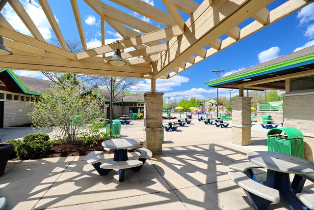 3N556 Woodland Avenue, West Chicago, IL 60185