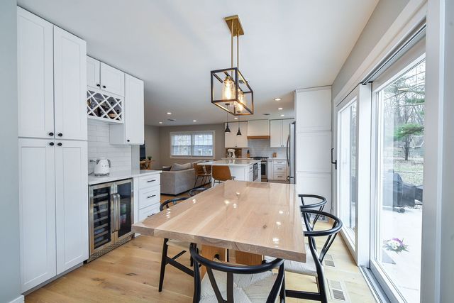 3N556 Woodland Avenue, West Chicago, IL 60185