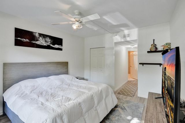 2113 Tuscany Way, Boynton Beach, FL 33435